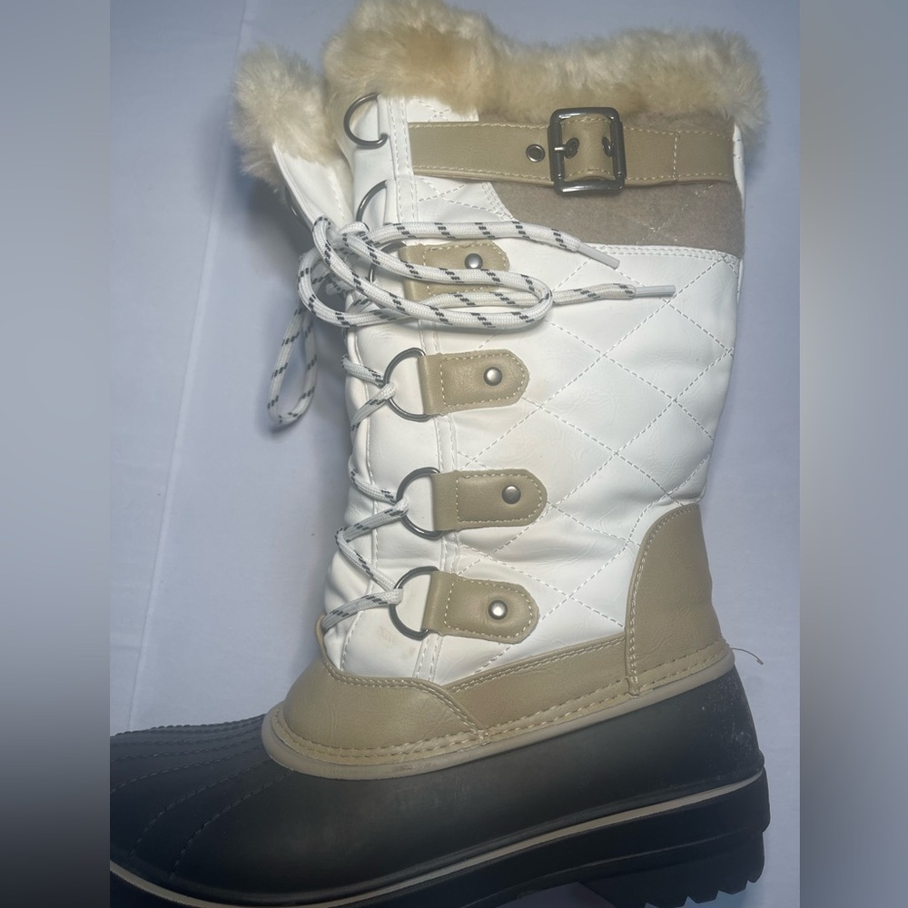 Dream Pairs Size 7 Fur Lined Boots